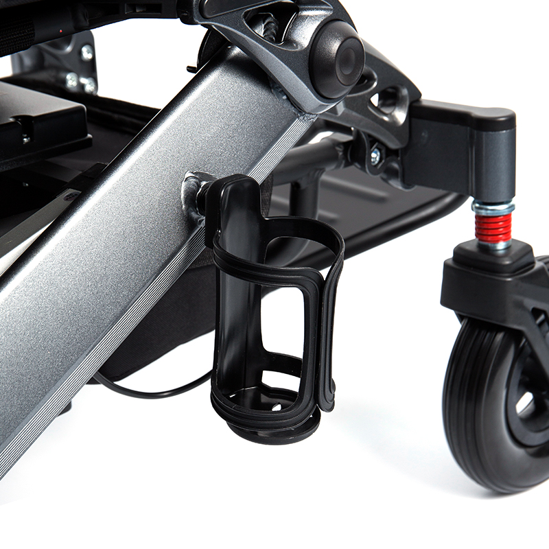 YL-9005 자동 접이식 원격 제어 전동 휠체어