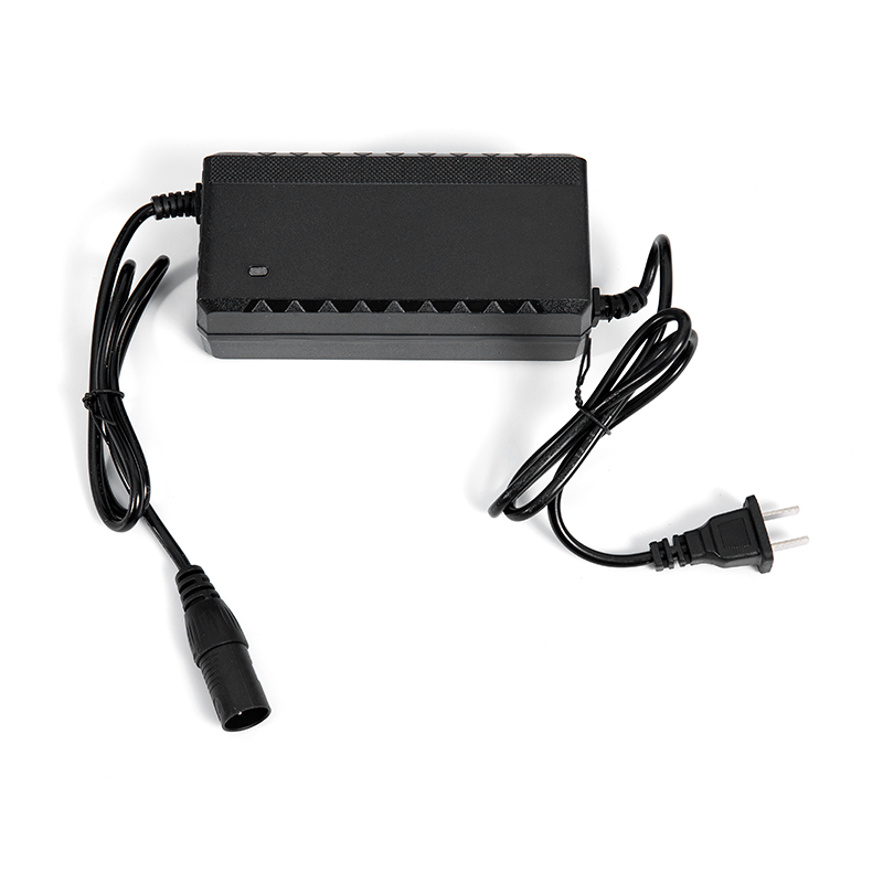 YL-985S 4 바퀴 경량 휴대용 접이식 여행 전동 스쿠터