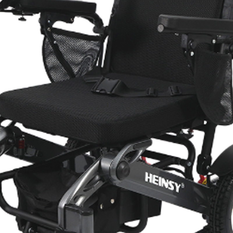 YL-9001 알루미늄 합금 수동 접이식 전동 휠체어